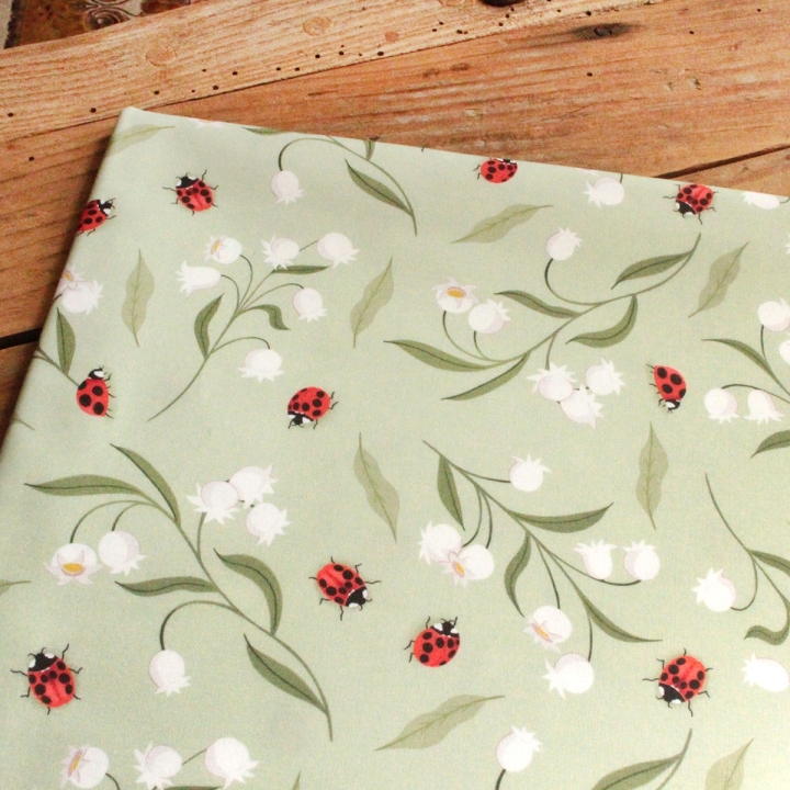 Tissu illustré "Les clochettes du bonheur"