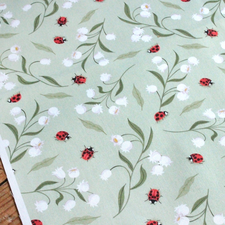 Tissu illustré "Les clochettes du bonheur"