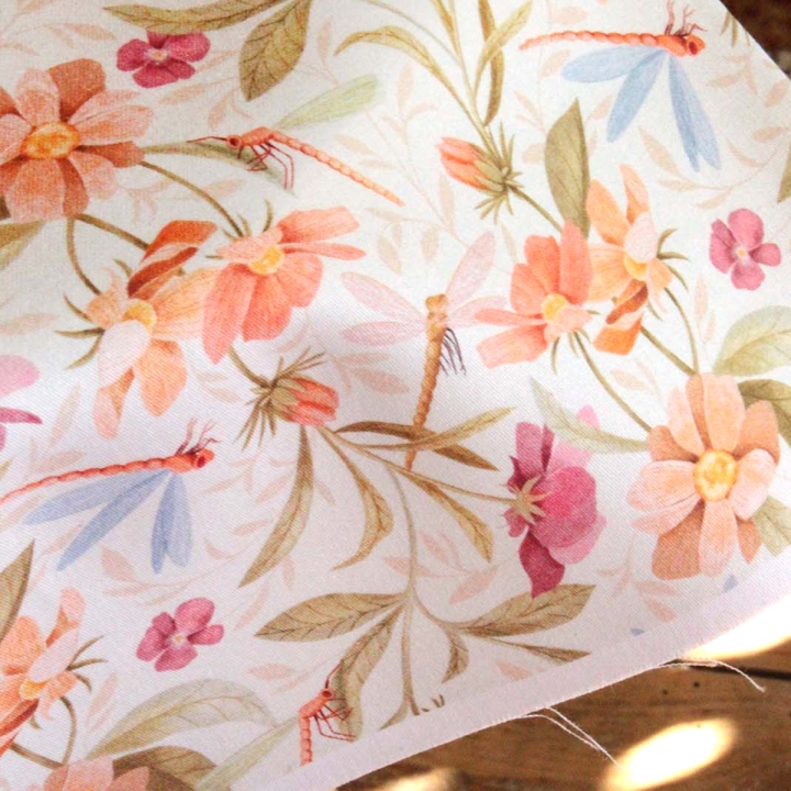 Tissu illustré "Le bal des libellules"