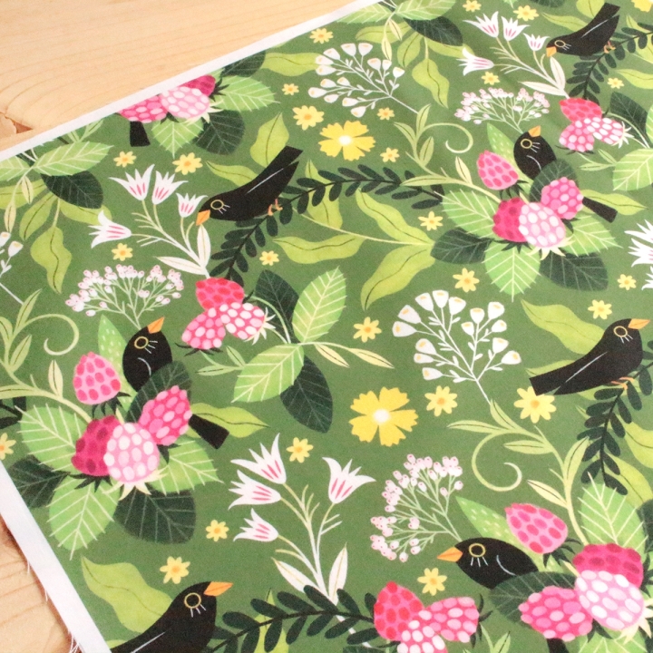 Tissu illustré "Le festin des merles"
