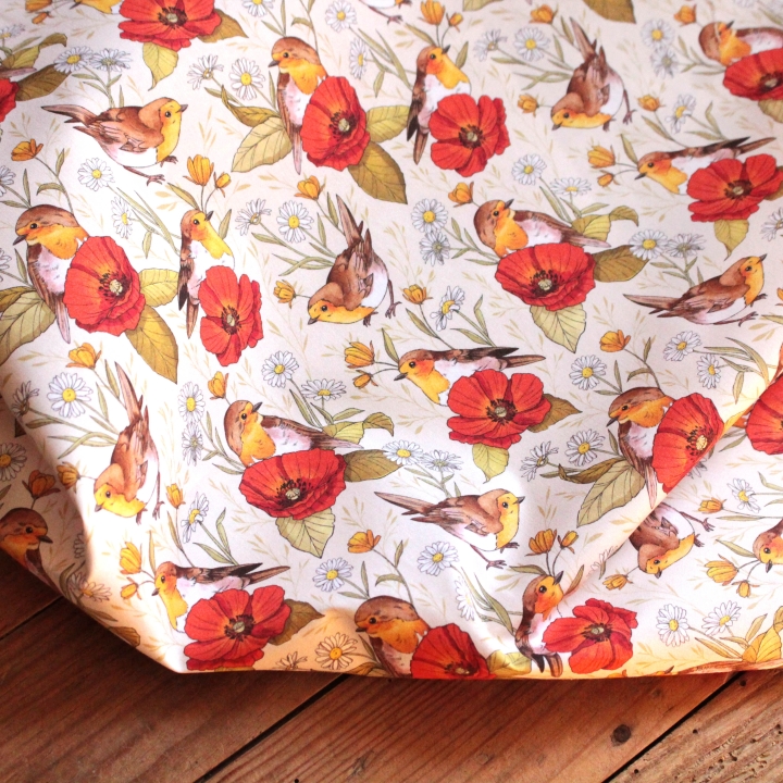 Tissu illustré "Rouges-gorges et coquelicots"