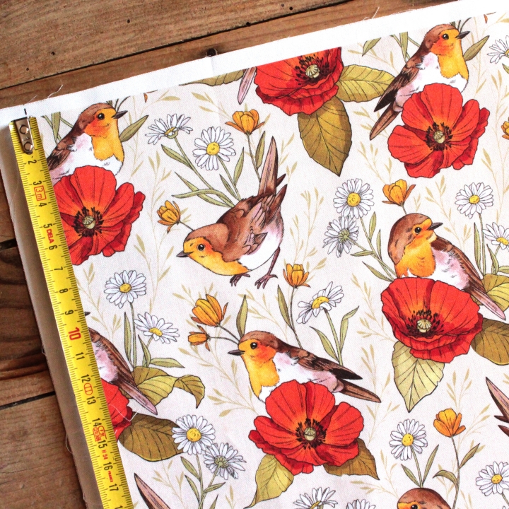 Tissu illustré "Rouges-gorges et coquelicots"