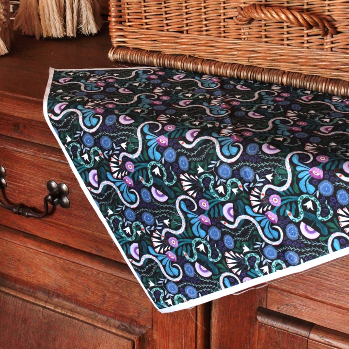 Coupon de tissu illustré "Médusa" 48x48 cm