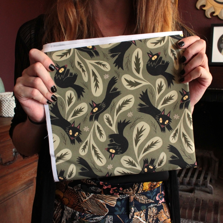 Tissu illustré "L'ombre du loup"