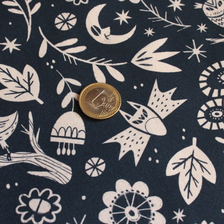 Tissu illustré "Les yeux de la nuit" (Version bleu foncé)