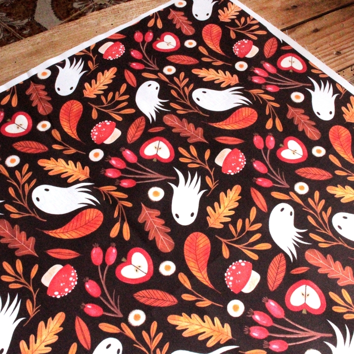 Tissu illustré "Les âmes de l'automne"