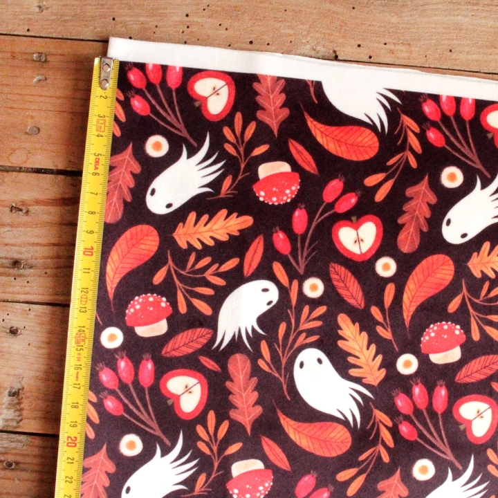 Tissu illustré "Les âmes de l'automne"