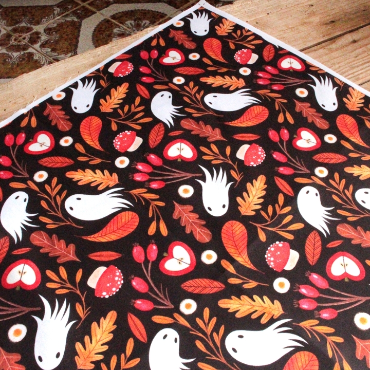 Tissu illustré "Les âmes de l'automne"