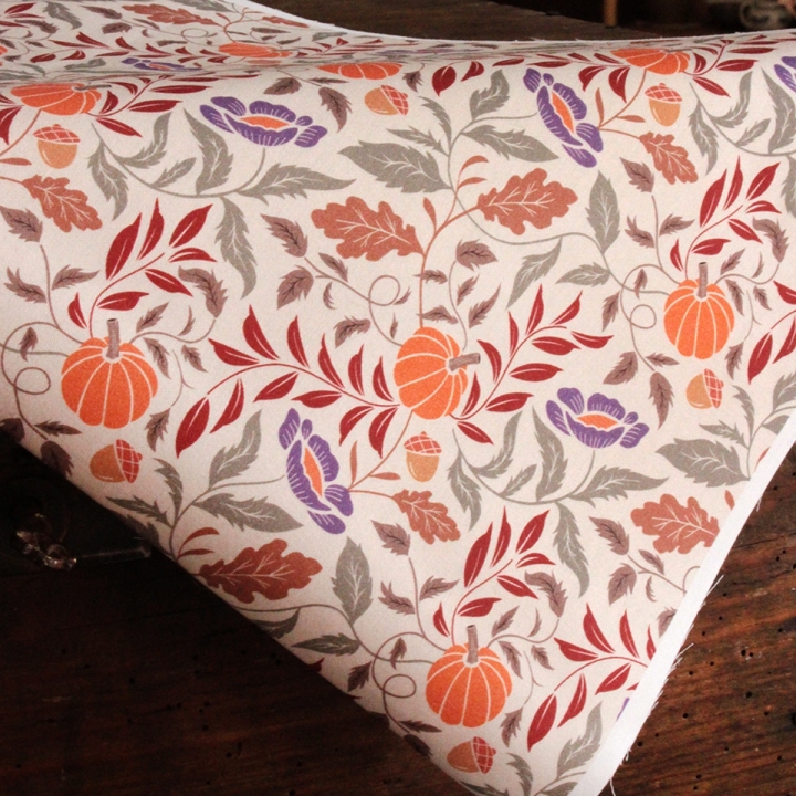 Coupon de tissu illustré "Pumpkin Cottage" 48x48 cm