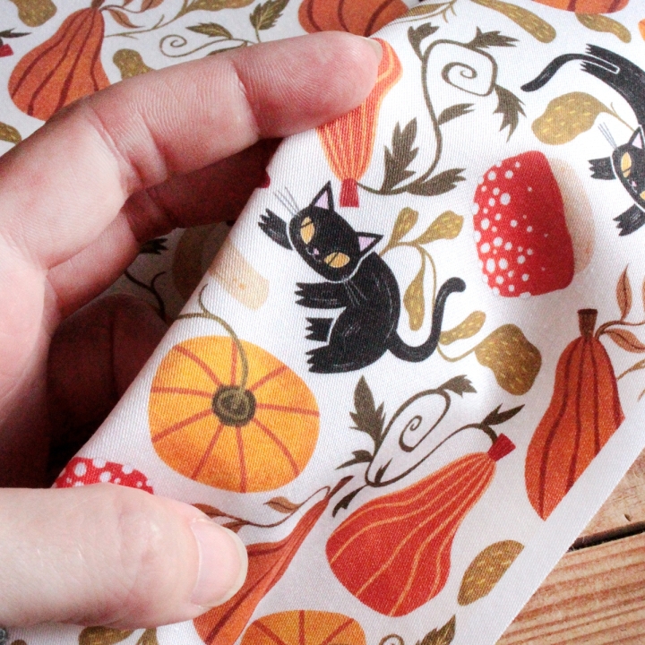 Tissu illustré "Chatrouille"