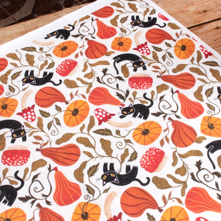 Coupon de tissu illustré "chatrouille" 48x48 cm