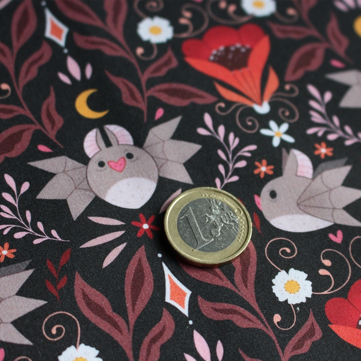 [PRECOMMANDE] Tissu popeline 100% coton / CHAUVE-SOURIS - Motif taille S