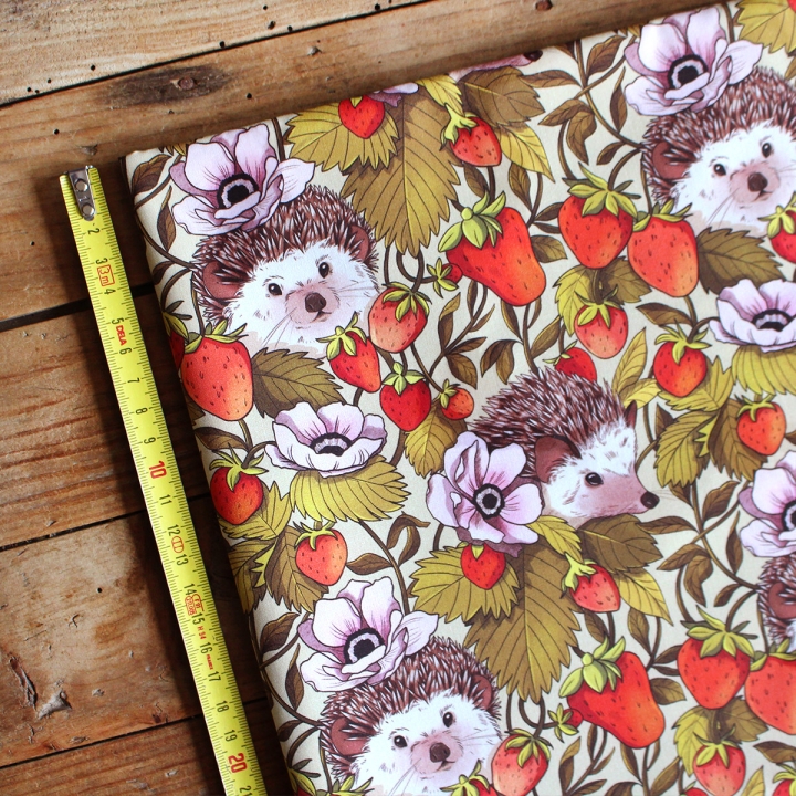 [PRECOMMANDE] Tissu popeline 100% coton / HERISSONS FRAISES - Motif taille M