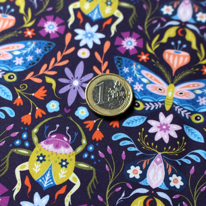 [PRECOMMANDE] Tissu popeline 100% coton / PAPILLONS & SCARABÉES - Motif taille S