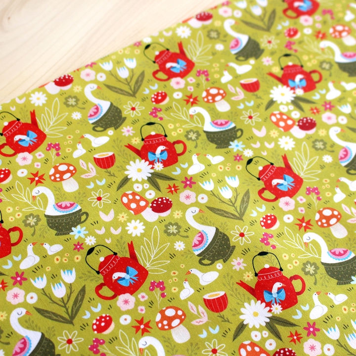 [PRECOMMANDE] Tissu popeline 100% coton / OIES - Motif taille S