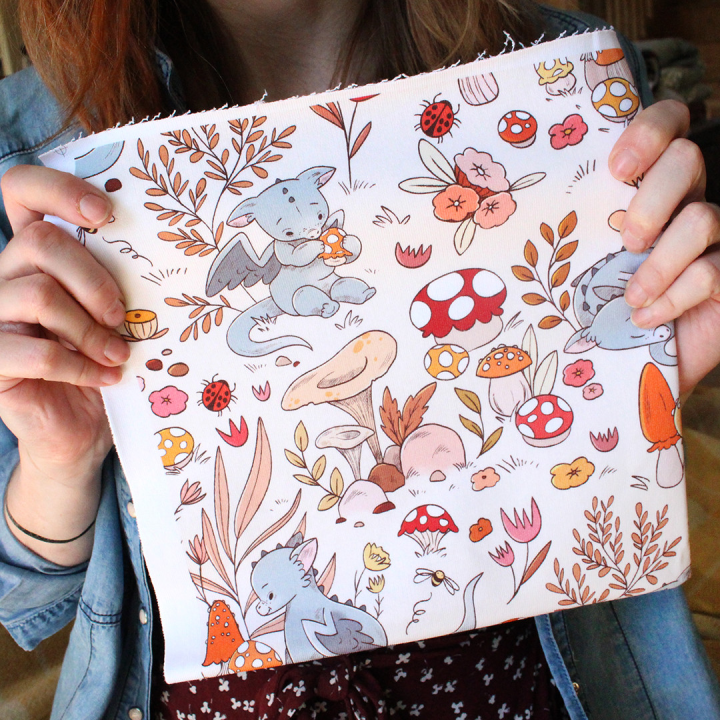 [PRECOMMANDE] French Terry  / DRAGONS & CHAMPIGNONS - Motif taille M