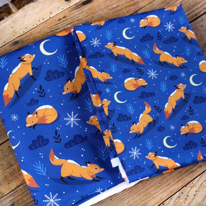 [PRECOMMANDE] Tissu popeline 100% coton / RENARDS SOUS LA NEIGE - Motif taille S