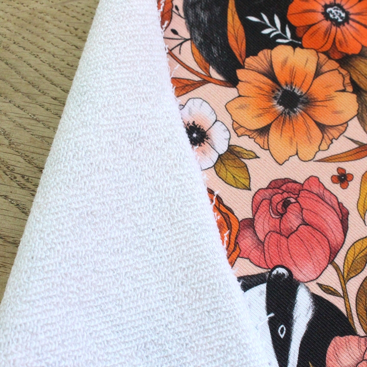 Coupon de tissu illustré "Blaireaux" 48x48 cm – Popeline & French Terry – motif poétique