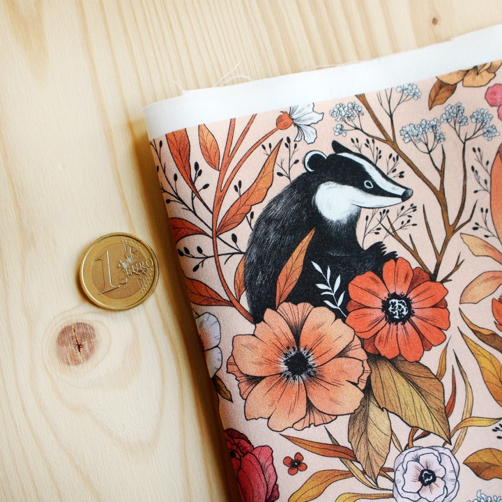 Tissu illustré "Blaireaux" – popeline, velours & French terry – motif poétique