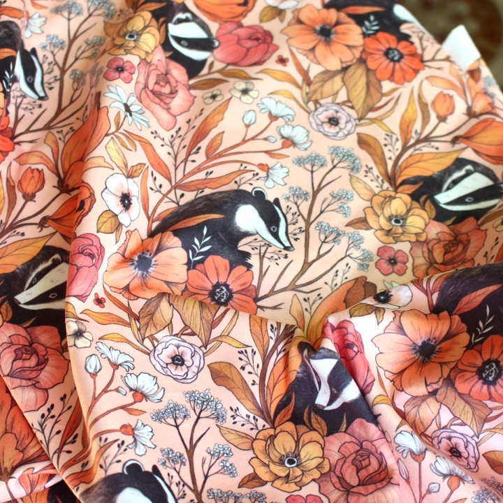 Tissu illustré "Blaireaux" – popeline, velours & French terry – motif poétique