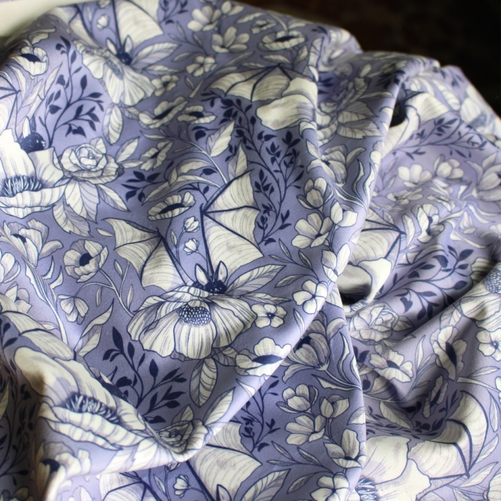 Tissu illustré "Chauve-souris bleues" – popeline, velours & French terry