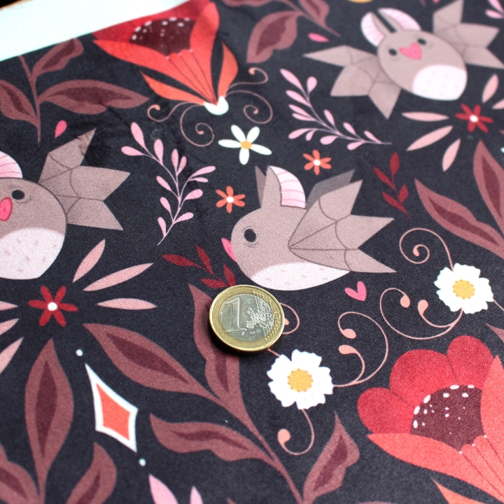 Tissu illustré "Chauve-souris" – popeline, velours & French terry – motif dark, spooky, halloween