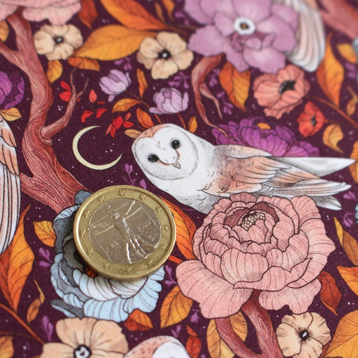 Coupon de tissu illustré "Chouettes effraies" 48x48 cm – Popeline & French Terry – motif poétique, sorcière