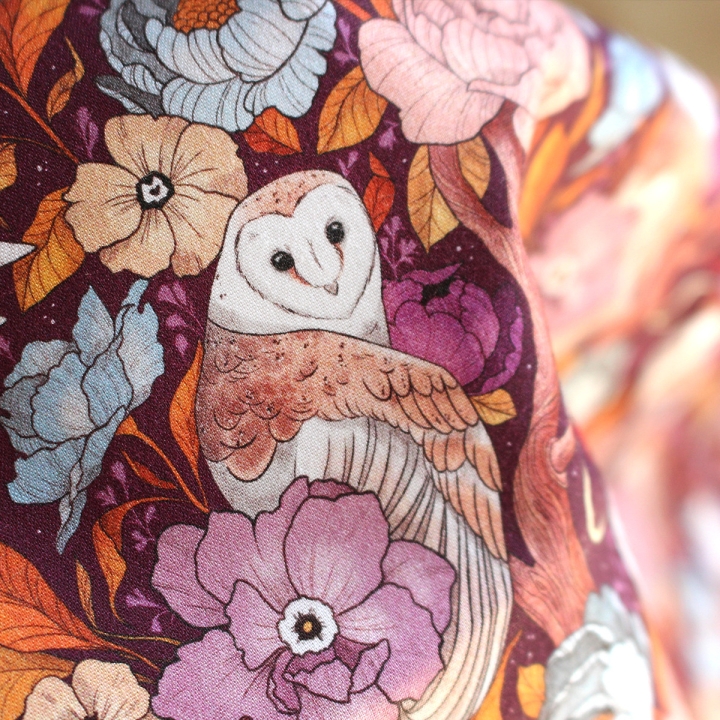 Coupon de tissu illustré "Chouettes effraies" 48x48 cm – Popeline & French Terry – motif poétique, sorcière
