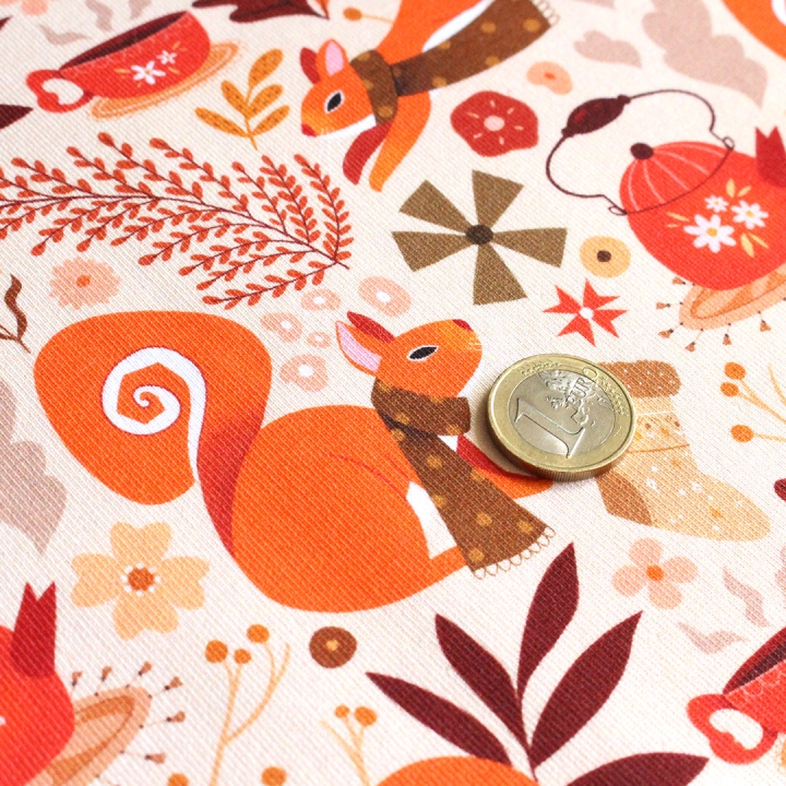 Tissu illustré "Écureuils écharpes"– popeline, velours & French terry – motif automnal