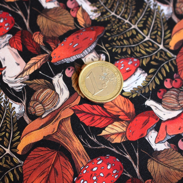 Coupon de tissu illustré "Escargots & champignons" 48x48 cm – Popeline & French Terry – motif automnale