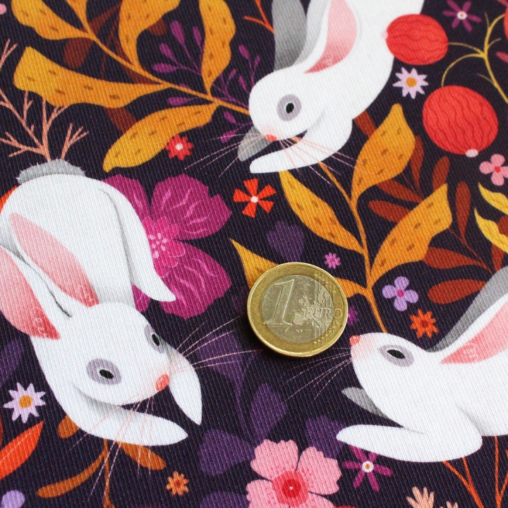 Tissu illustré "Lapins blancs"– popeline, velours & French terry – univers féerique