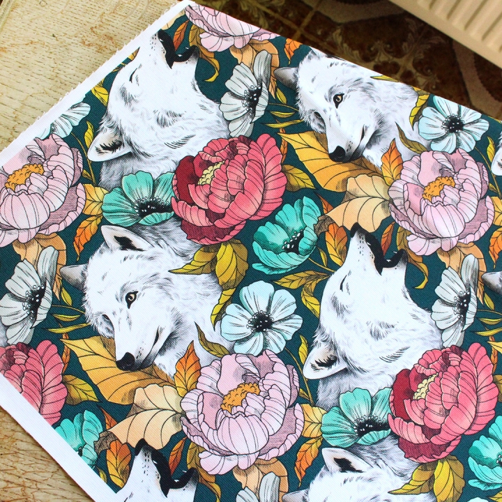 Coupon de tissu illustré "Loups blancs" 48x48 cm – Popeline & French Terry – motif poétique