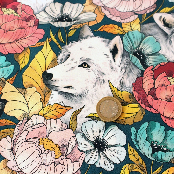 Tissu illustré "Loups blancs" – popeline, velours & French terry – motif poétique