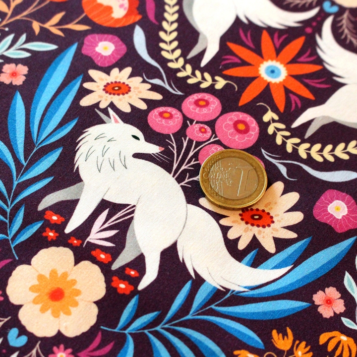 Tissu illustré "Loups colorés" – popeline, velours & French terry – motif coloré