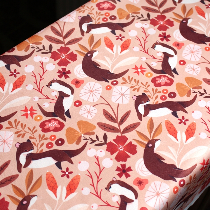 Tissu illustré "Loutres" – popeline, velours & French terry