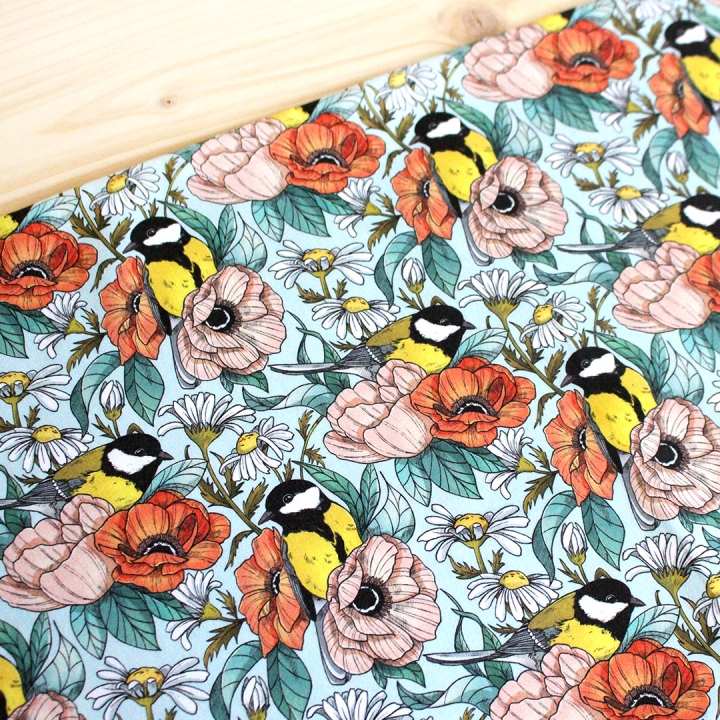 Coupon de tissu illustré "Mésanges" 48x48 cm – Popeline & French Terry – motif poétique