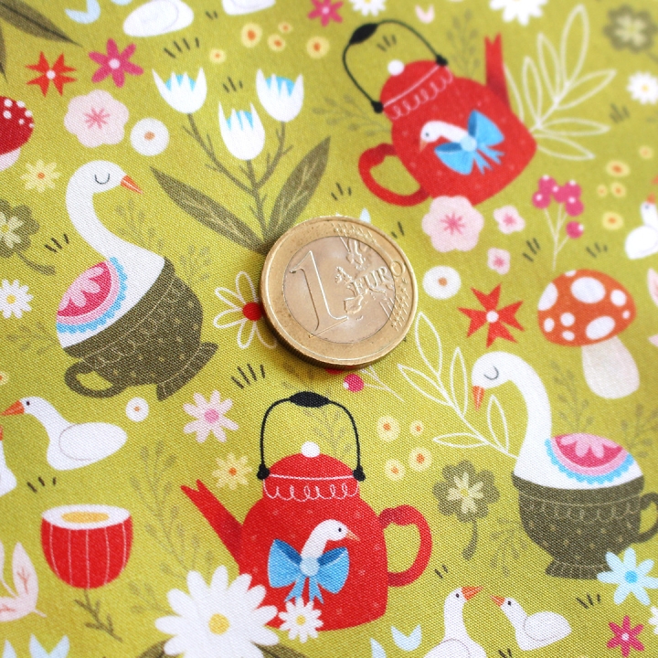 Coupon de tissu illustré "Oies" 48x48 cm – Popeline & French Terry – motif printanier