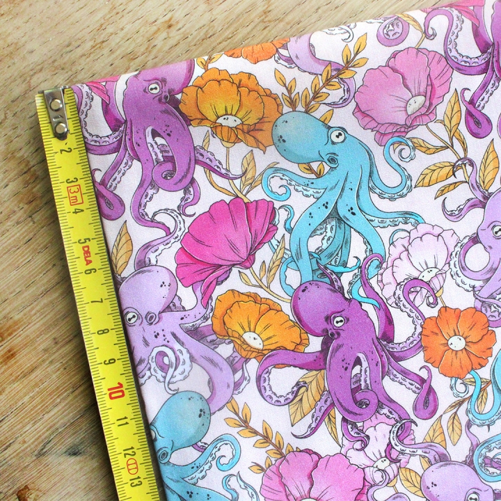 Coupon de tissu illustré "Pieuvres" 48x48 cm – Popeline & French Terry – motif poétique