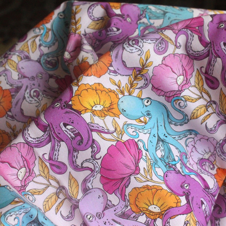 Tissu illustré "Pieuvres" – popeline, velours & French terry – motif poétique