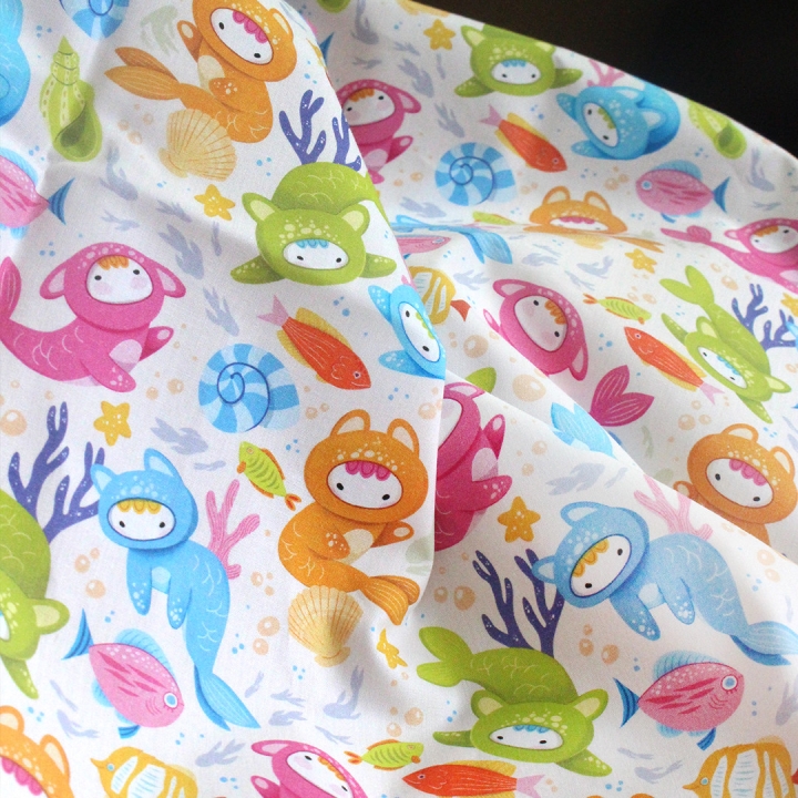 Tissu illustré "Poissons Yoko"– popeline, velours & French terry – motif enfantin, marin