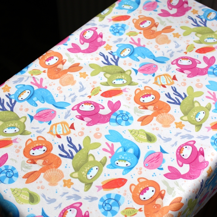 Tissu illustré "Poissons Yoko"– popeline, velours & French terry – motif enfantin, marin