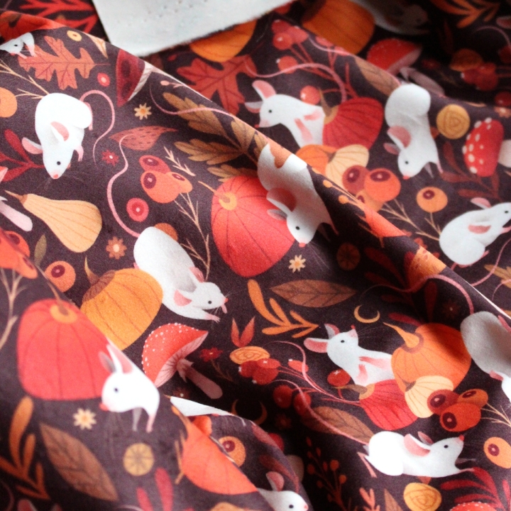 Tissu illustré "Souris & citrouilles" – popeline, velours & French terry – motif automnal