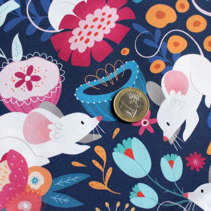 Tissu illustré "Souris fleurs" – popeline, velours & French terry – motif printanier