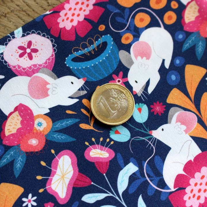 Tissu illustré "Souris fleurs" – popeline, velours & French terry – motif printanier