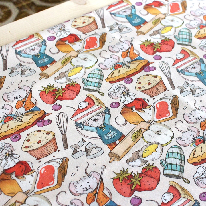 Tissu illustré "Souris pâtisserie" – popeline, velours & French terry – motif enfantin