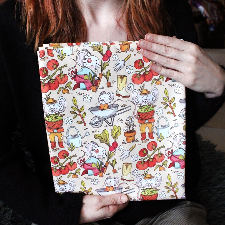 Tissu illustré "Souris potager" – popeline, velours & French terry – motif enfantin
