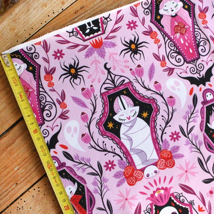 Coupon de tissu illustré "Vampire Night" 48x48 cm – Popeline & French Terry – motif spooky, halloween