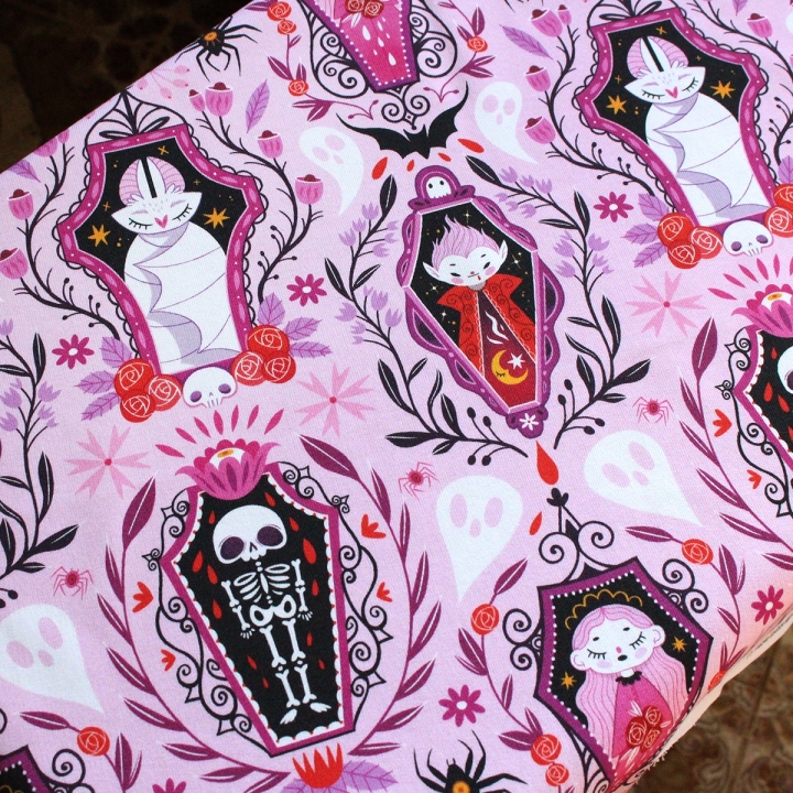 Coupon de tissu illustré "Vampire Night" 48x48 cm – Popeline & French Terry – motif spooky, halloween