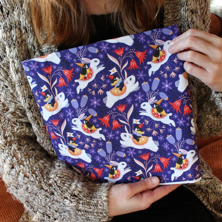 Tissu illustré "Les aventuriers" – popeline, velours & French terry – motif enfantin