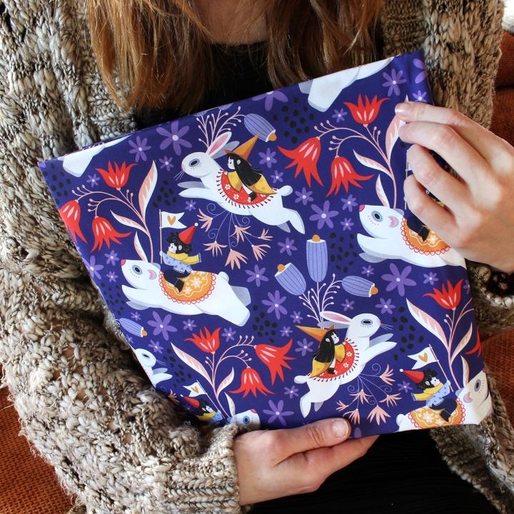 Tissu illustré "Les aventuriers" – popeline, velours & French terry – motif enfantin